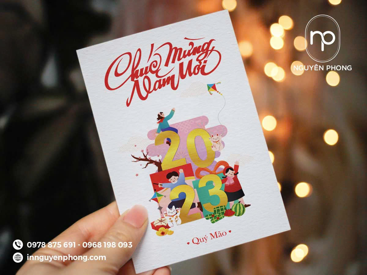Thiệp dạng card đơn giản, gọn gàng